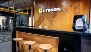 חיפוי עץ לקיר