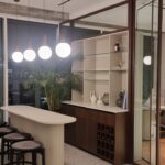 דלפק וארון למשרד - עבודות נגרות לעסקים