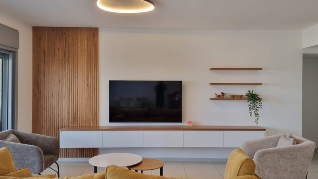 מזנונים תלויים - חיפוי עץ לקיר טלוויזיה - DEEB